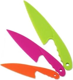 Merkloos Kindermessen 3 Soorten / Kleuren Gekartelde Kunststof Kindermessen - Kindermes - Veiligheidsmes - Kindvriendelijke Gekleurde Messenset Voor Kinderen - Kids Kitchen Knife Set 3 Piece -Skimask 1107x1200