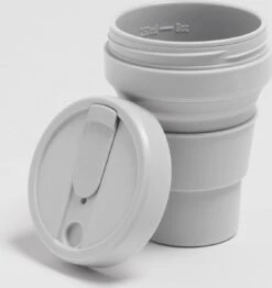 STOJO - Opvouwbare Beker - To Go - Grijs - 237ml - Herbruikbaar 17 STOJO - Opvouwbare Beker - To Go - Grijs - 237ml - Herbruikbaar -Skimask 1132x1200 7