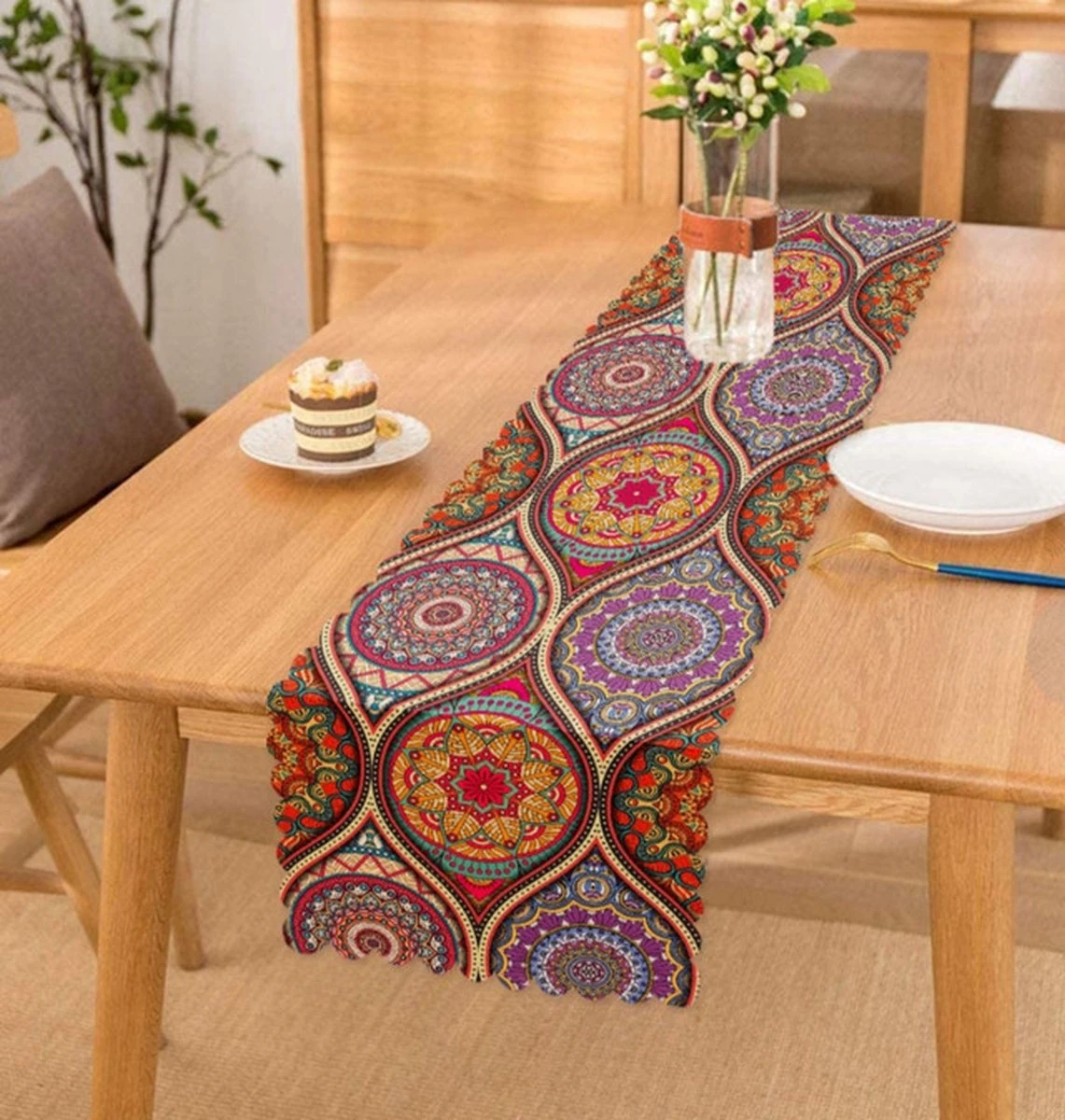 De Groen Home Bedrukt Velvet Textiel Tafelloper - Oosterse Motieven - Fluweel - 45x220 3 De Groen Home Bedrukt Velvet Textiel Tafelloper - Oosterse Motieven - Fluweel - 45x220