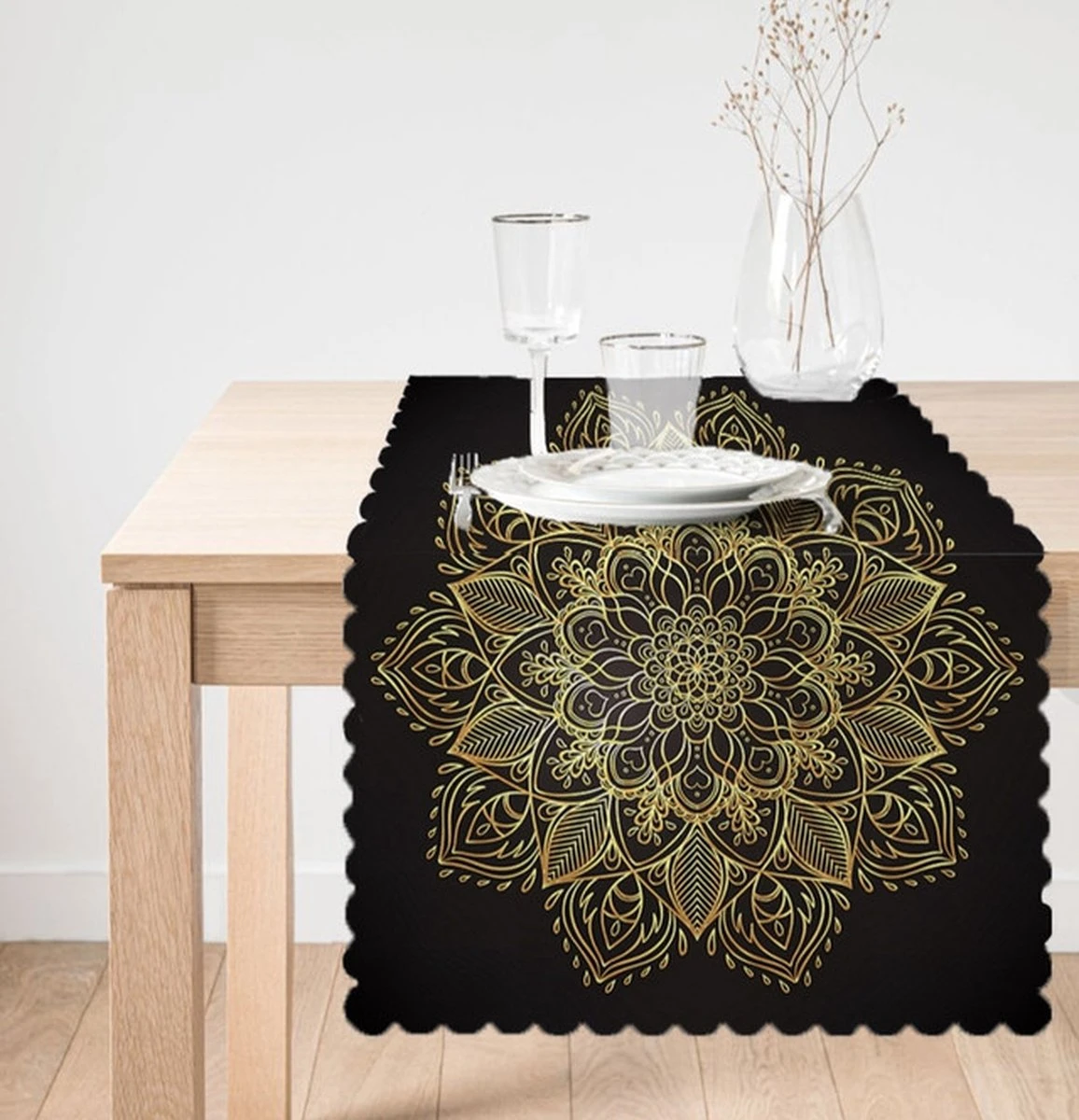 De Groen Home Bedrukt Velvet Textiel Tafelloper - Gold Mandala Op Zwart - Fluweel - 45x135 - Tafel Decoratie Woonkamer 3 De Groen Home Bedrukt Velvet Textiel Tafelloper - Gold Mandala Op Zwart - Fluweel - 45x135 - Tafel Decoratie Woonkamer