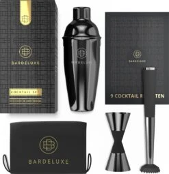 Cocktail Set Van BarDeluxe® - 3-Delig - 750ml Cocktail Shaker - Jigger / Maatbeker - Cocktail Stamper - Inclusief Nederlandstalig Receptenboek + Bewaarhoes - Metaal Zwart 10 Cocktail Set Van BarDeluxe® - 3-Delig - 750ml Cocktail Shaker - Jigger / Maatbeker - Cocktail Stamper - Inclusief Nederlandstalig Receptenboek + Bewaarhoes - Metaal Zwart -Skimask 1161x1200 8