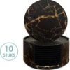 Luxe Leren Marmeren Onderzetters Met Houder - 10 Stuks - Onderleggers Voor Glazen - Glasonderzetters Voor Op Tafel - Coasters - Zwart / Goud - Rond 2 Luxe Leren Marmeren Onderzetters Met Houder - 10 Stuks - Onderleggers Voor Glazen - Glasonderzetters Voor Op Tafel - Coasters - Zwart / Goud - Rond -Skimask 1177x1200 8