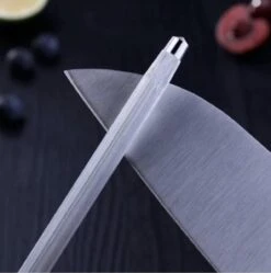 Blade Masters Messenslijper - Moderne RVS Slijpstaaf - Compact - Diamant - 30cm Lengte 9 Blade Masters Messenslijper - Moderne RVS Slijpstaaf - Compact - Diamant - 30cm Lengte -Skimask 1188x1200 3