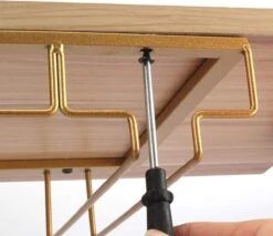 Merkloos Ophangrek Wijnglazen - Goud - 12 Glazen - 4 Rijen - Wijnglazenhouder -Skimask 1200x1034 7