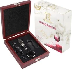 Wijnset - Wijn Accessoires - Geschenkset - Kurkentrekker - Druppelstopper - Wijnopener - Foliesnijder - Jack Rackham 19 Wijnset - Wijn Accessoires - Geschenkset - Kurkentrekker - Druppelstopper - Wijnopener - Foliesnijder - Jack Rackham -Skimask 1200x1156 10