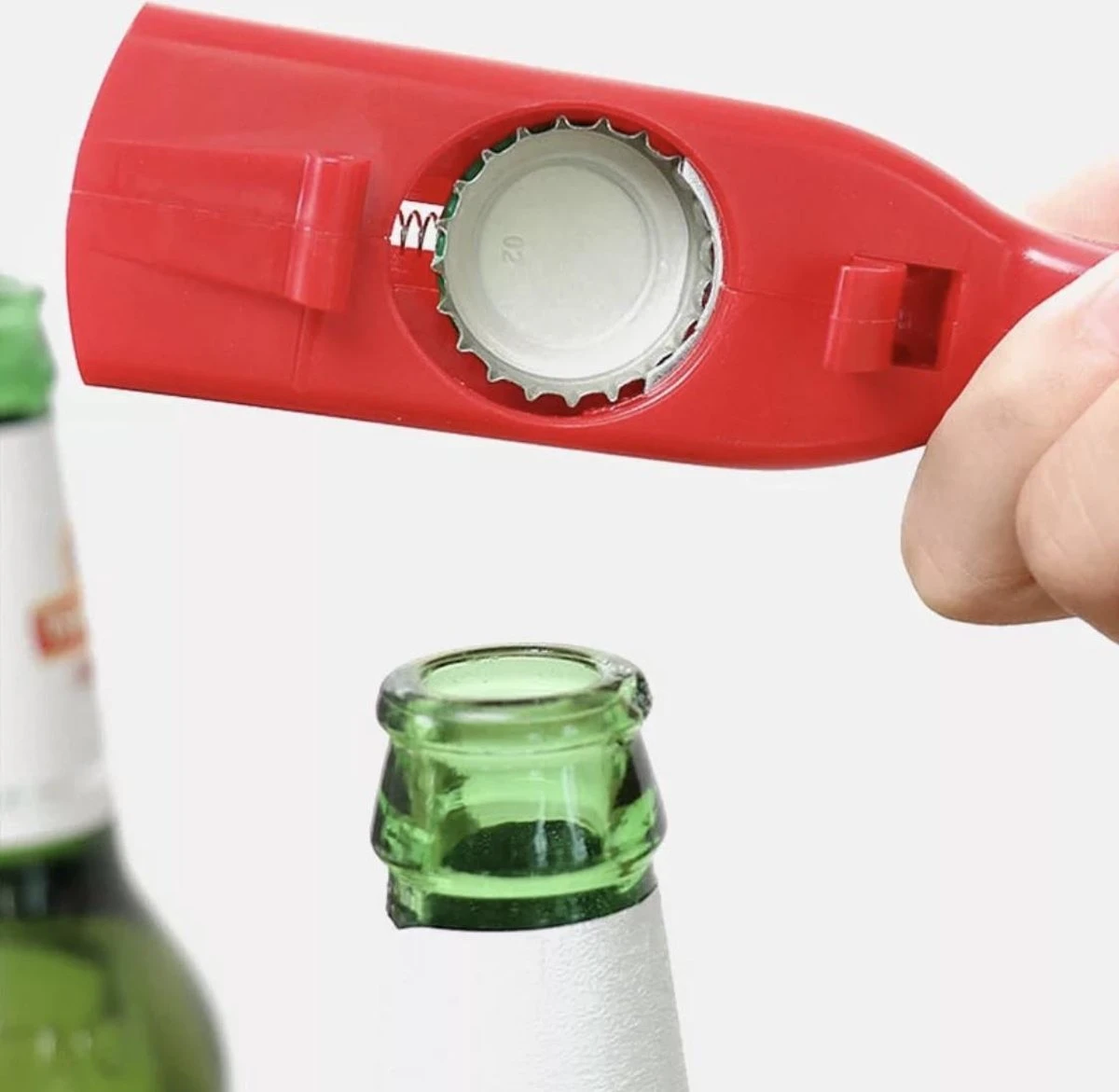 Bierdop Schieter - Dopjes Schieter - Dopjes Pistool - Bieropener - Flesopener - Uniek Cadeau - Bier Cadeau - Cap Gun 2.0 - Rode Kleur 7 Bierdop Schieter - Dopjes Schieter - Dopjes Pistool - Bieropener - Flesopener - Uniek Cadeau - Bier Cadeau - Cap Gun 2.0 - Rode Kleur - Afbeelding 5