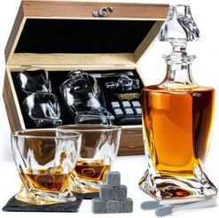 Whisiskey Whiskey Karaf - Whiskey Glazen - Luxe Whiskey Karaf Set - Decanteer Set - Whisky Set - Incl. 2 Twisted Glazen - Peaky Blinders - Cadeau Voor Man & Vrouw