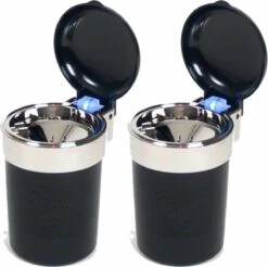 Merkloos 2x Auto Asbakje Met Led Lichtje En Deksel Zwart 11 X 9 Cm - Geurvrije Anti Rook Auto Asbak