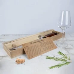 Dymund® Sabreer Sabel - RVS - Professioneel Champagnesabel - Incl. Bewaardoos - 44,5 Cm 15 Dymund® Sabreer Sabel - RVS - Professioneel Champagnesabel - Incl. Bewaardoos - 44,5 Cm -Skimask 1200x1200 1004