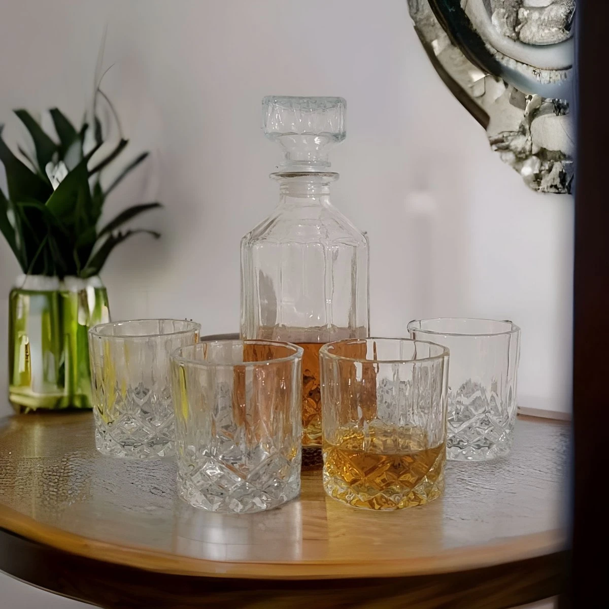 Whiskey Set - Whiskey Karaf - Whiskey Glazen - Karaf - Met 4 Glazen 5 Whiskey Set - Whiskey Karaf - Whiskey Glazen - Karaf - Met 4 Glazen - Afbeelding 3