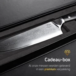 Chefmes Damaststaal VDN Elegance Serie - Koksmes Van VG-10 Super Japans Staal - Professioneel Mes Met 66 Lagen Staal – 32.5 Cm Mes - 21 Cm Lemmet - 60-62 HRC Inclusief Giftbox -Skimask 1200x1200 173