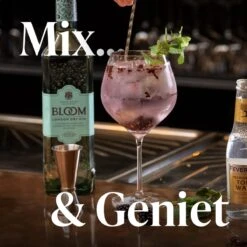 Cocora Gin Tonic Geschenkset - 12-delige RVS Cocktail Set - Tritan® Kristalglazen - Cocktail Boek - Luxe Cadeauverpakking - Rosé Goud -Skimask 1200x1200 1913