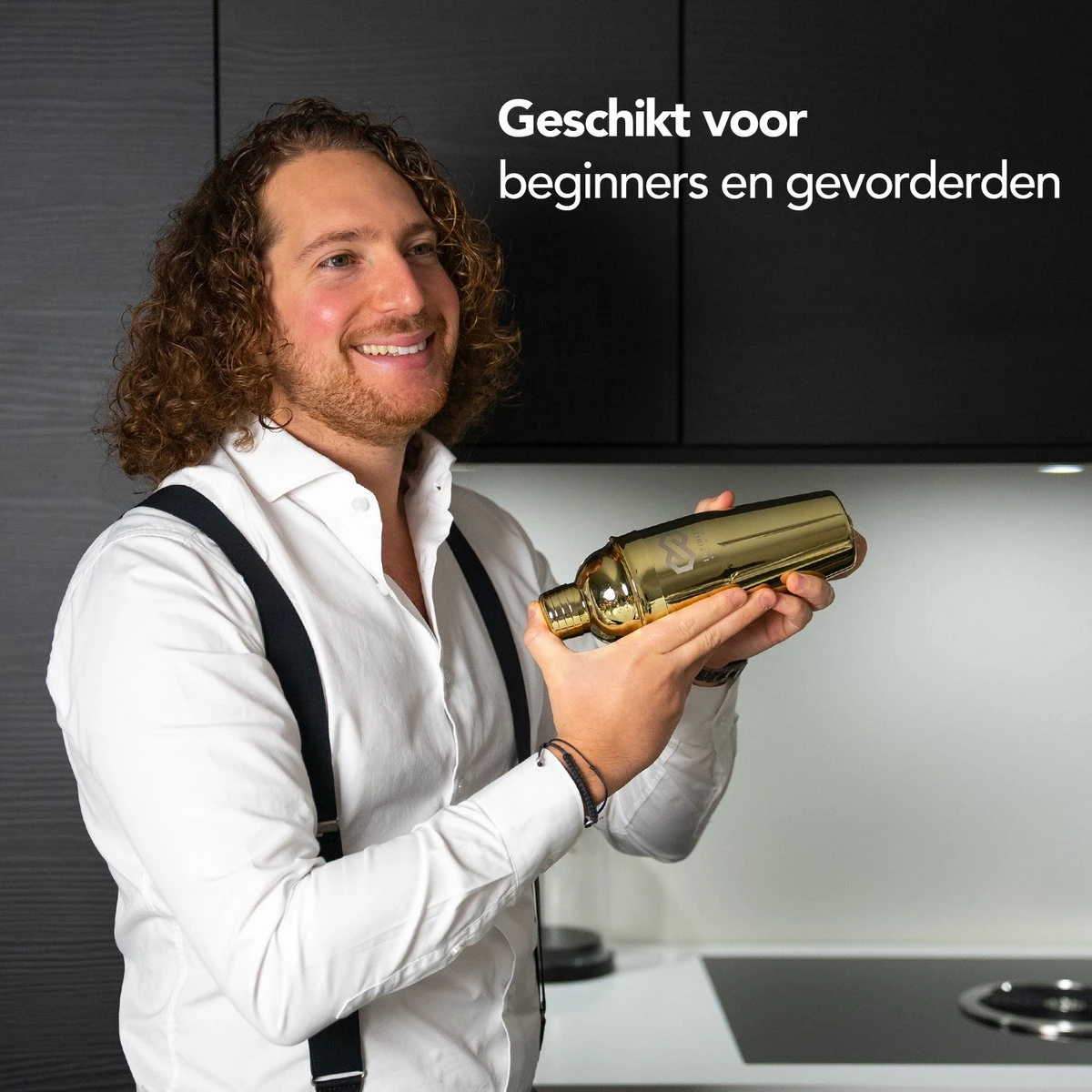 Infinity Goods Cocktailset - 15 Delige Gold Edition Cocktail Shaker Set - Luxe Cadeauverpakking - Inclusief Recepten - Goud 11 Infinity Goods Cocktailset - 15 Delige Gold Edition Cocktail Shaker Set - Luxe Cadeauverpakking - Inclusief Recepten - Goud - Afbeelding 9