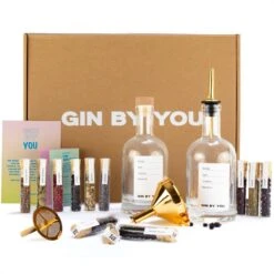 Gin By You® Geschenkset - Gin Tonic Cocktail Gift Set - Premium Kruiden Cadeau Box | Pakket Om Zelf Gin Te Maken Met Beschrijfbaar Etiket 11 Gin By You® Geschenkset - Gin Tonic Cocktail Gift Set - Premium Kruiden Cadeau Box | Pakket Om Zelf Gin Te Maken Met Beschrijfbaar Etiket -Skimask 1200x1200 2060