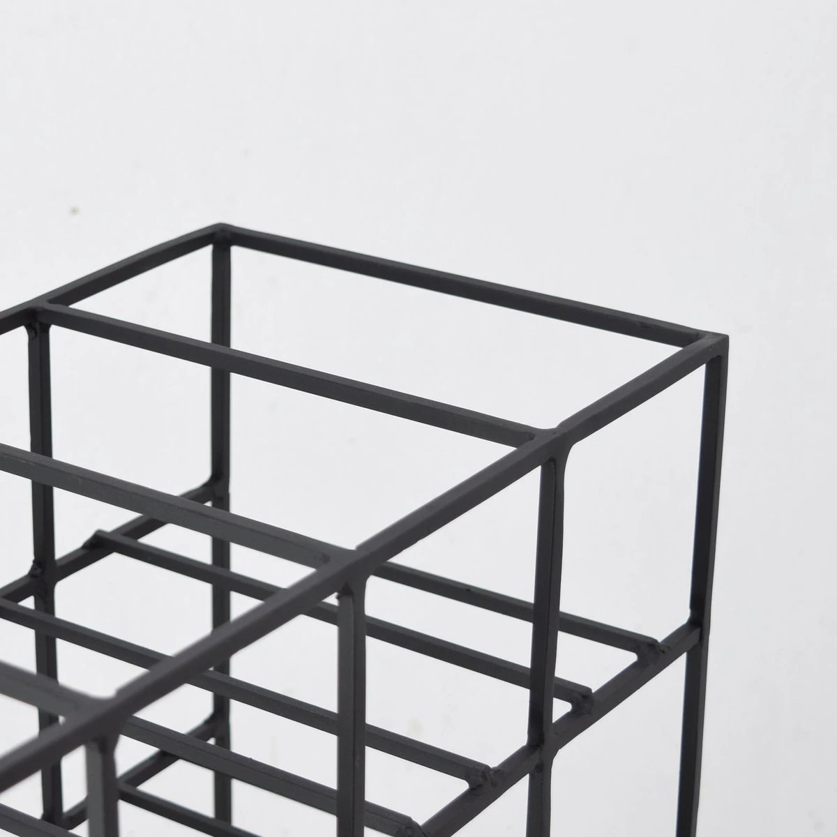 LOFT42 - Pinot Metalen Wijnrek Zwart - 24 Flessen - 20x60x41 5 LOFT42 - Pinot Metalen Wijnrek Zwart - 24 Flessen - 20x60x41 - Afbeelding 3