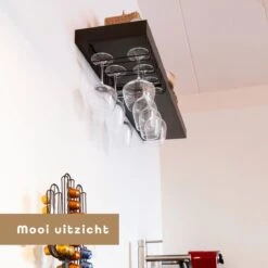 BAULK® - Wijnglazenhouder - Wijnglazenrek - Wijnglazen Rek - Glazenrek - Hangend - Tot 12 Glazen - 2 Gratis Wijnstoppen - 4 Rijen - Zwart -Skimask 1200x1200 2345