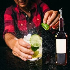 Minismus 4 Stuks Schenkkurk Schenktuit Met Klepje - Hoogwaardige Kwaliteit - Eenvoudig Doseren Met Alcohol En Olie -Skimask 1200x1200 2423