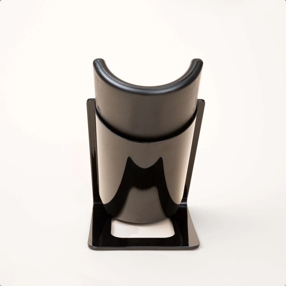 Seizoenstunter - Wijnkoeler - Innovatieve Koeler - Inclusief Koelelement - Zwart 6 Seizoenstunter - Wijnkoeler - Innovatieve Koeler - Inclusief Koelelement - Zwart - Afbeelding 4