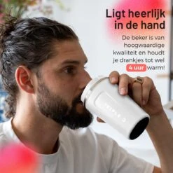 Triple J® Koffiebeker To Go - Thermosbeker - BPA & Lekvrij - 380ml - Wit 14 Triple J® Koffiebeker To Go - Thermosbeker - BPA & Lekvrij - 380ml - Wit -Skimask 1200x1200 2751