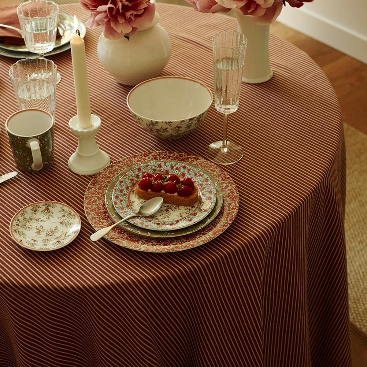 Laura Ashley Stockbridge Collectables - Laura Ashley Giftset 4 Petit Fours 12 Cm 5 Laura Ashley Stockbridge Collectables - Laura Ashley Giftset 4 Petit Fours 12 Cm - Afbeelding 3