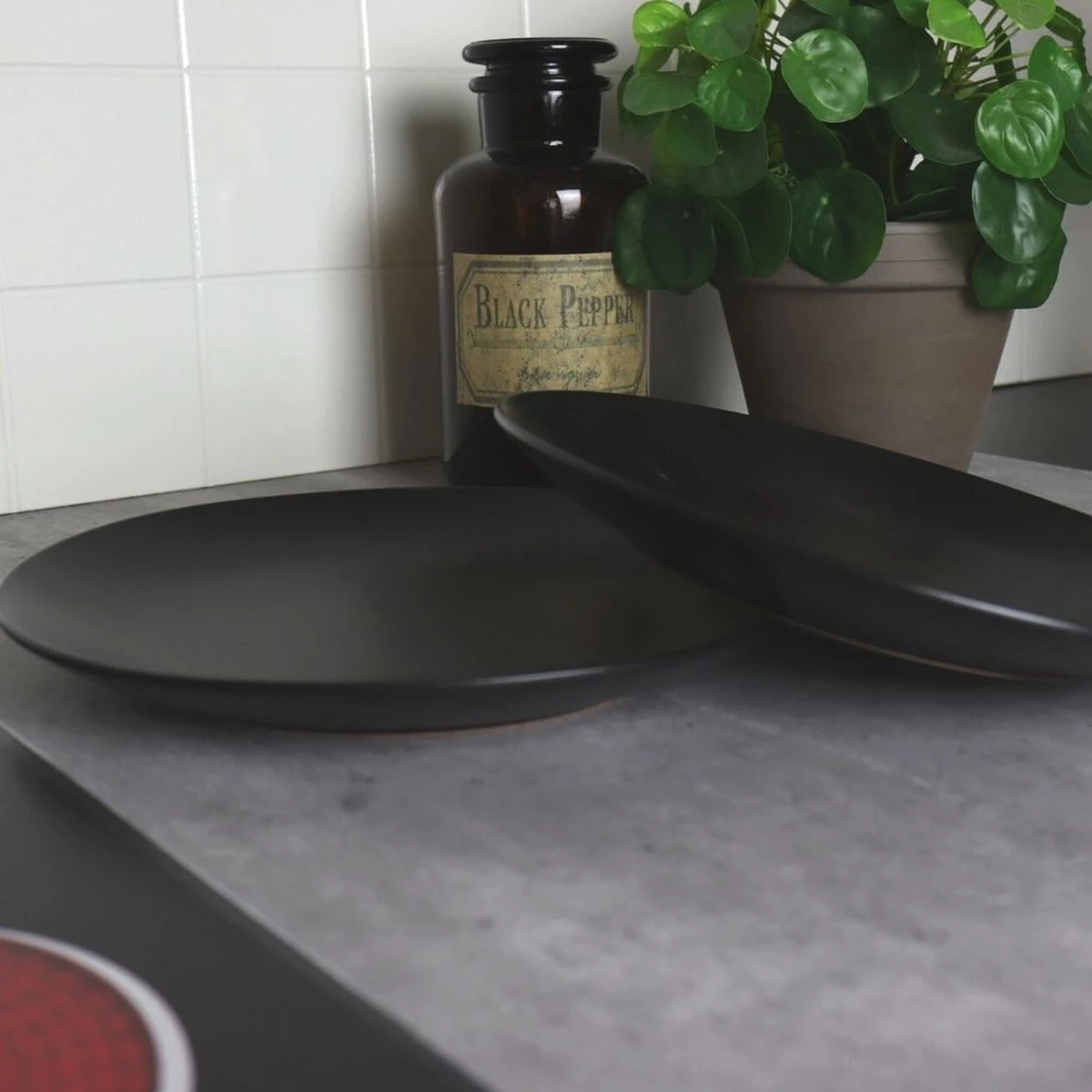 Orange85 Bordenset - Dinerbord - Borden - Plat - Set Van 6 - Mat Zwart - Diameter 27cm - Aardewerk - Servies 7 Orange85 Bordenset - Dinerbord - Borden - Plat - Set Van 6 - Mat Zwart - Diameter 27cm - Aardewerk - Servies - Afbeelding 5