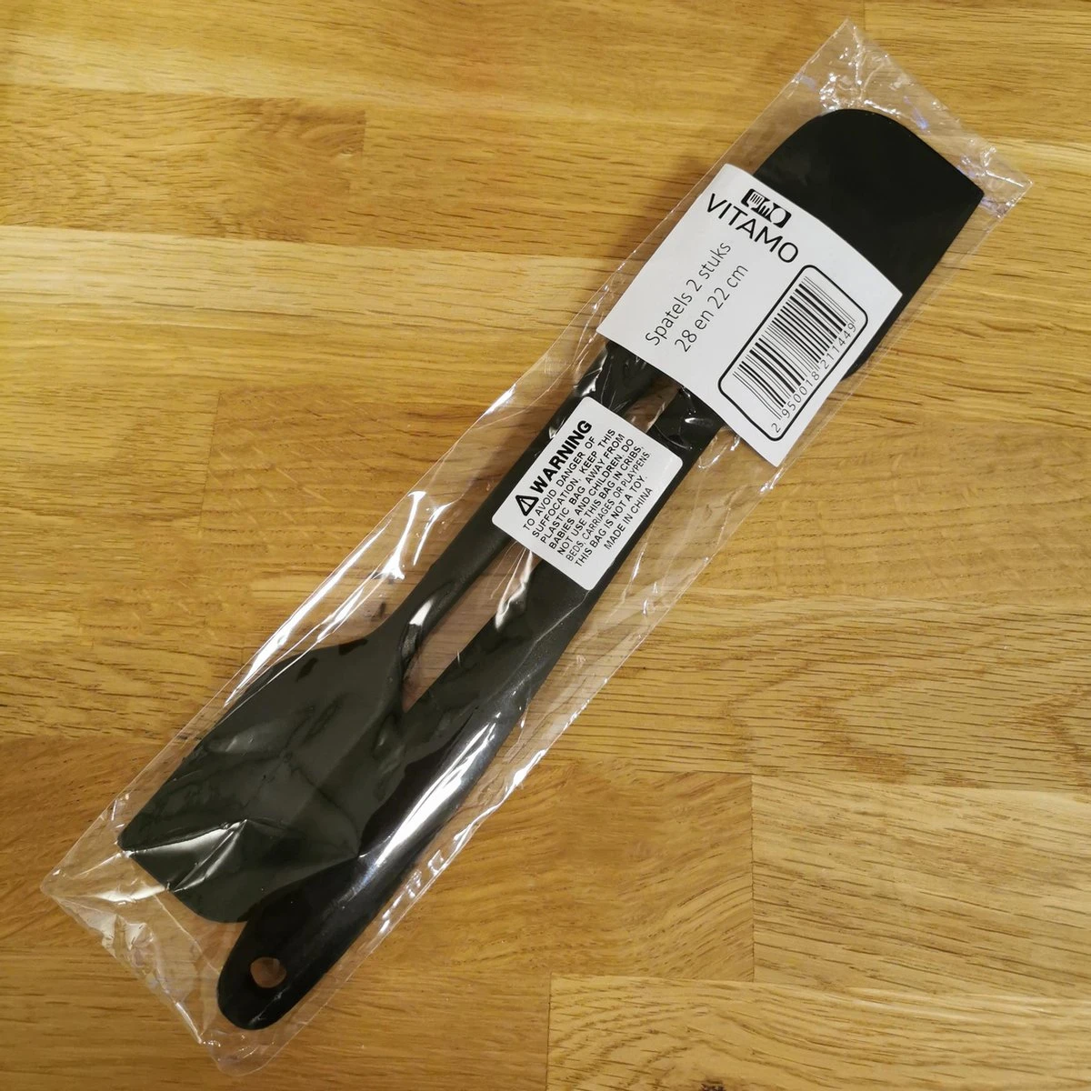 VITAMO Siliconen Spatel 2 Stuks - Hittebestendig - Vaatwasserbestendig - BPA Vrij - 28 En 21 Cm - Zwart 8 VITAMO Siliconen Spatel 2 Stuks - Hittebestendig - Vaatwasserbestendig - BPA Vrij - 28 En 21 Cm - Zwart - Afbeelding 6