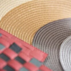 Westmark Set Van 4 Placemats, Ø 38 Cm, Polypropyleen, Lichtbruin, Saleen-collectie: Circle -Skimask 1200x1200 3936