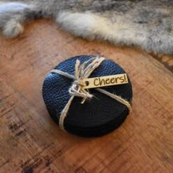 Merkloos Onderzetters Voor Glazen - Set Van 16 Onderzetters - Skai Heavy Leer - Rond 6 Merkloos Onderzetters Voor Glazen - Set Van 16 Onderzetters - Skai Heavy Leer - Rond -Skimask 1200x1200 4535