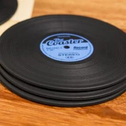 Balvi Set Van 4 LP Onderzetters The Coaster 20 Balvi Set Van 4 LP Onderzetters The Coaster -Skimask 1200x1200 4647