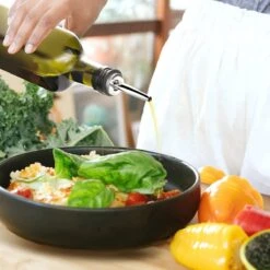 GrillX Olijfolie Fles Met Schenktuit - 500ml - Glazen Oliefles - Inclusief Schenkteut, Trechter & Accessoires - BBQ Accesoires - Sprayer 14 GrillX Olijfolie Fles Met Schenktuit - 500ml - Glazen Oliefles - Inclusief Schenkteut, Trechter & Accessoires - BBQ Accesoires - Sprayer -Skimask 1200x1200 4871