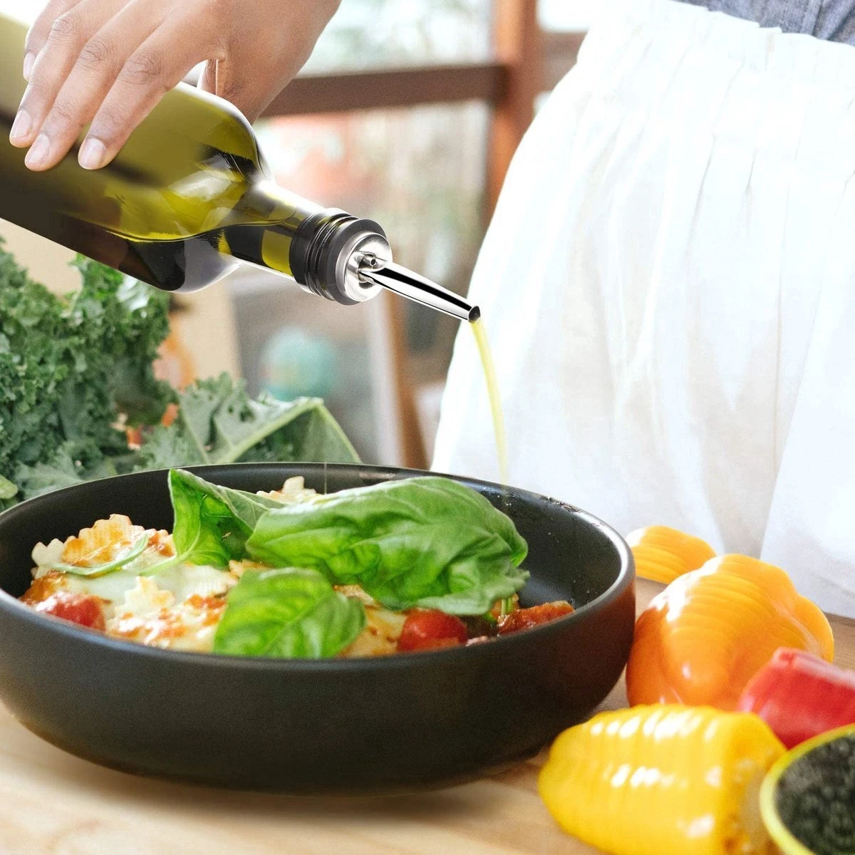 GrillX Olijfolie Fles Met Schenktuit - 500ml - Glazen Oliefles - Inclusief Schenkteut, Trechter & Accessoires - BBQ Accesoires - Sprayer 8 GrillX Olijfolie Fles Met Schenktuit - 500ml - Glazen Oliefles - Inclusief Schenkteut, Trechter & Accessoires - BBQ Accesoires - Sprayer - Afbeelding 6