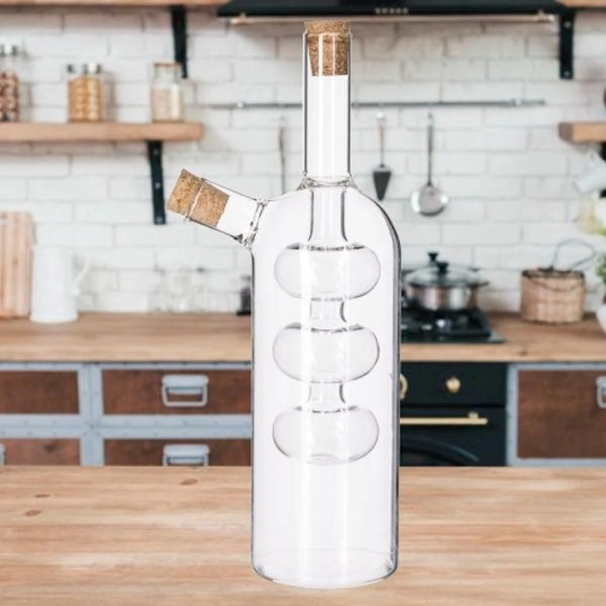 Merkloos Decopatent® 2in1 Olie En Azijnstel Glas - Bolvorm Met Kurken - Glazen Azijnfles & Oliefles In 1 - Oil And Vinegar - 9 X 9 X 21 Cm 8 Merkloos Decopatent® 2in1 Olie En Azijnstel Glas - Bolvorm Met Kurken - Glazen Azijnfles & Oliefles In 1 - Oil And Vinegar - 9 X 9 X 21 Cm - Afbeelding 6