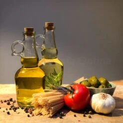 Merkloos Olie- & Azijnstel MDO - Olie- & Azijnset - Oliefles - Olieflessen - Olijfolie Fles - Incl. Kurk - 250ml - Glas 8 Merkloos Olie- & Azijnstel MDO - Olie- & Azijnset - Oliefles - Olieflessen - Olijfolie Fles - Incl. Kurk - 250ml - Glas -Skimask 1200x1200 4947