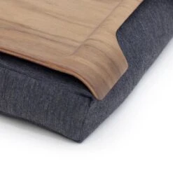 Bosign Laptray Mini (licht) Antislip, Schootkussen, Schoottafel, Laptoptafel Dienblad Met Kussen Walnoot Met Houten Bovenblad - 43 X 23 X 6,5 Cm -Skimask 1200x1200 5064