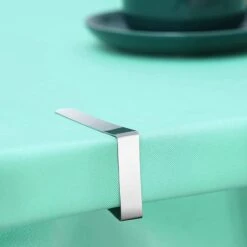 BOTC Tafelkleedklemmen –12 Stuks - Stevige Tafelklemmen Voor Tafellaken - Tafelkleed Gewichtjes –RVS -Skimask 1200x1200 5160