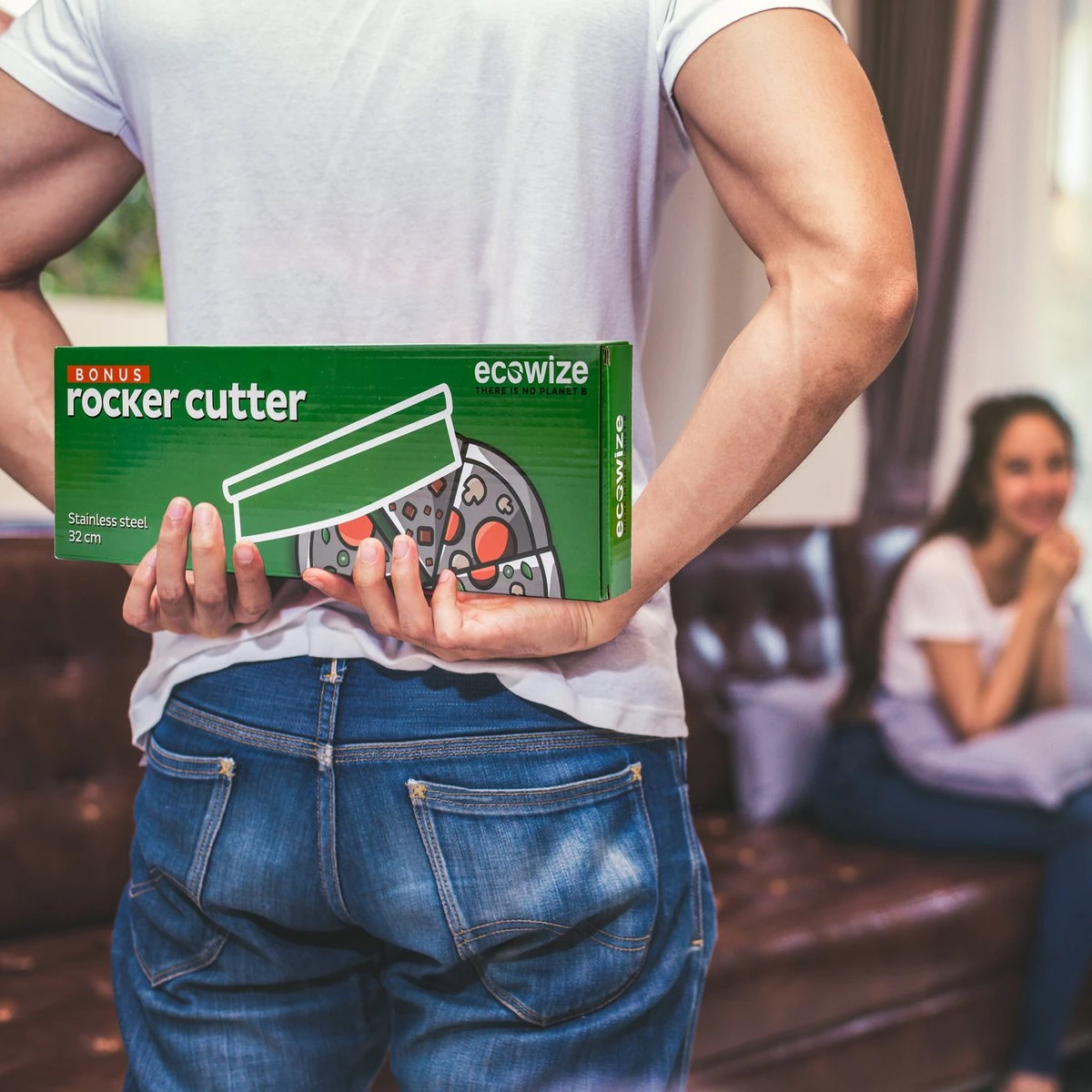 Ecowize Professionele Pizzasnijder – RVS Pizzames 32cm Met Houten Handvat – Pizza Snijder – Deegsnijder – Pizza Wiegemes 8 Ecowize Professionele Pizzasnijder – RVS Pizzames 32cm Met Houten Handvat – Pizza Snijder – Deegsnijder – Pizza Wiegemes - Afbeelding 6