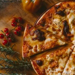 Pizza Snijder - Pizza Mes - Pizza Roller - Pizza Rolmes - Deegsnijder - Pizzasnijder - Pizzames - Pizzaroller - RVS - Professioneel Pizzames -Skimask 1200x1200 750