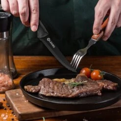 Lekro Steakmessen – 8-delige Steakmessenset – Vaatwasserbestendig - RVS - Zwart 23 Lekro Steakmessen – 8-delige Steakmessenset – Vaatwasserbestendig - RVS - Zwart -Skimask 1200x1200 795