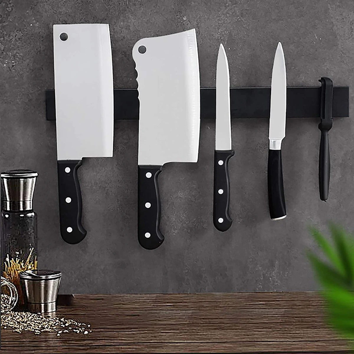 VOLCAN Magneetstrip RVS - Messenmagneet - Magnetische Messenhouder - Messenmagneetstrip - Zelfklevend - 40cm - Zwart 9 VOLCAN Magneetstrip RVS - Messenmagneet - Magnetische Messenhouder - Messenmagneetstrip - Zelfklevend - 40cm - Zwart - Afbeelding 7