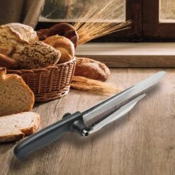 Merkloos Broodmes Met Verstelbare Geleider