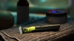 Philips OneBlade Pro QP410/30 - Vervangbaar 360 Mesje - 1 Stuk 18 Philips OneBlade Pro QP410/30 - Vervangbaar 360 Mesje - 1 Stuk -Skimask 1200x675 8