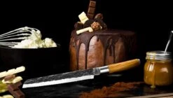 Forged Olive Broodmes 20cm - Olijfhout - In Houten Giftbox -Skimask 1200x680 2