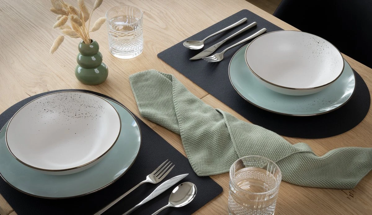 Jay Hill Placemats - Vegan Leer - Zwart - Bread - 44 X 30 Cm - 6 Stuks 4 Jay Hill Placemats - Vegan Leer - Zwart - Bread - 44 X 30 Cm - 6 Stuks - Afbeelding 2