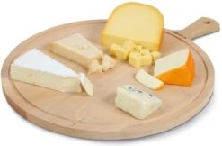 Boska Serveerplank Rond Amigo L - Borrelplank Met Handgreep - Rustiek Beukenhout - Bruin - Ø 33 Cm -Skimask 1200x787 6