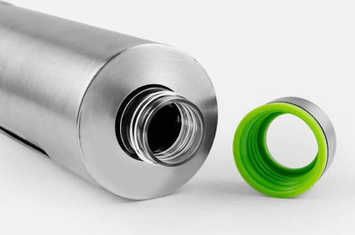 Robuuste Kwaliteit RVS Oliefles Of Azijnfles 250ml Keizer RVS - Olijfolie Fles + Gratis Trechter - Roestvrijstalen Oliefles - Plantaardige Oliefles 5 Robuuste Kwaliteit RVS Oliefles Of Azijnfles 250ml Keizer RVS - Olijfolie Fles + Gratis Trechter - Roestvrijstalen Oliefles - Plantaardige Oliefles - Afbeelding 3