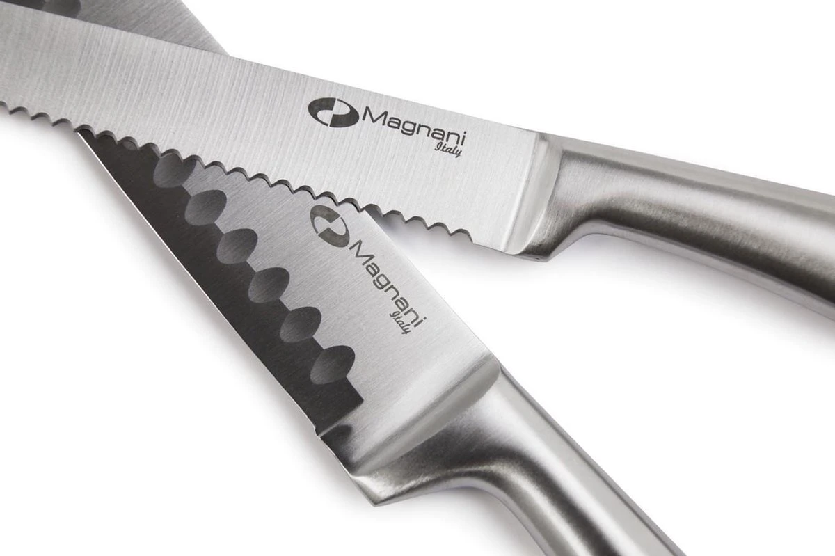 Magnani Messenset – Set Van 8 – Zilver – RVS Keukenmessen – Magnetisch 5 Magnani Messenset – Set Van 8 – Zilver – RVS Keukenmessen – Magnetisch - Afbeelding 3