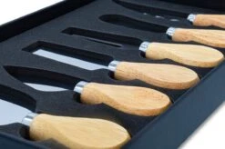 Timmers Trading - Kaasmes Set - Voor Alle Kaassoorten - 6 Delig Hout -Skimask 1200x799 5