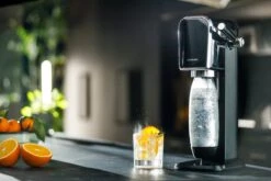 SodaStream ART - Zwart- Incl Quick Connect Koolzuurcilinder -Skimask 1200x800 173