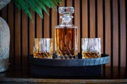 GDLF® Kristal Vintage Whiskey Karaf Set In Een Luxe Geschenkdoos - Hoogwaardig Loodvrij Kristal - Decanteer Karaf - Made In Europe - 800 Ml - Whisky Karaf Met 2 Whiskey Glazen - Peaky Blinders - Kado Man - Cadeau Voor Man -Skimask 1200x800 196