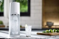 SodaStream TERRA - Wit - Incl. Quick Connect Koolzuurcilinder -Skimask 1200x800 241
